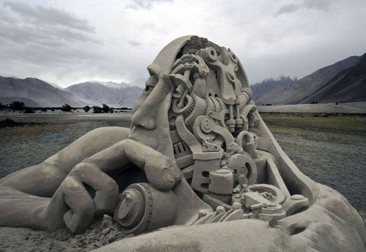 awesome-art-sand-sculptures-amazing3
