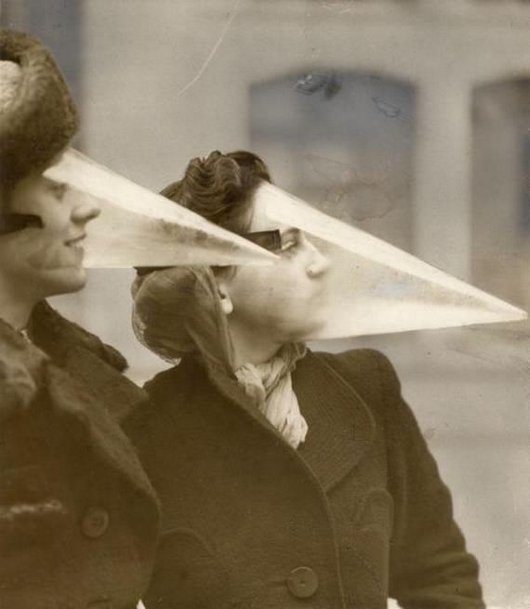 wtf-hilarious-vintage-old-timey-black-and-white-photos1