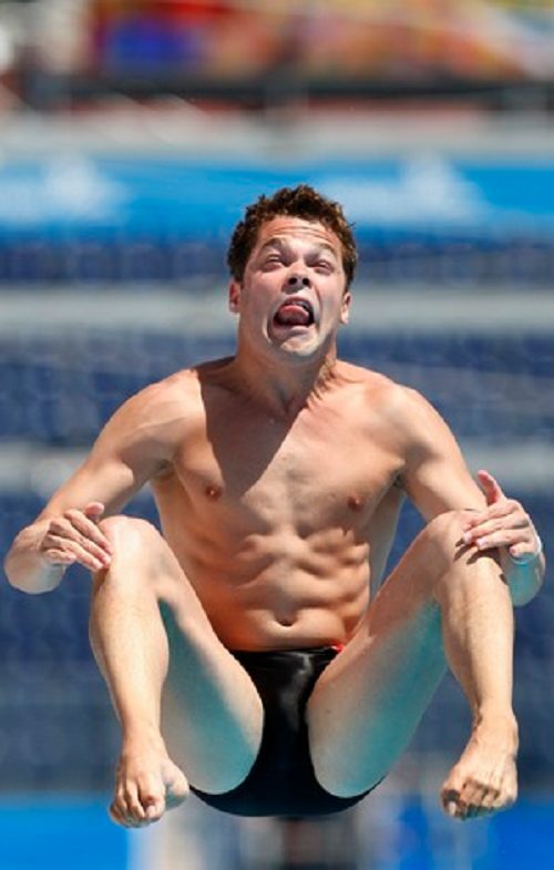 15-divers-facial-expressions-that-will-make-you-lol