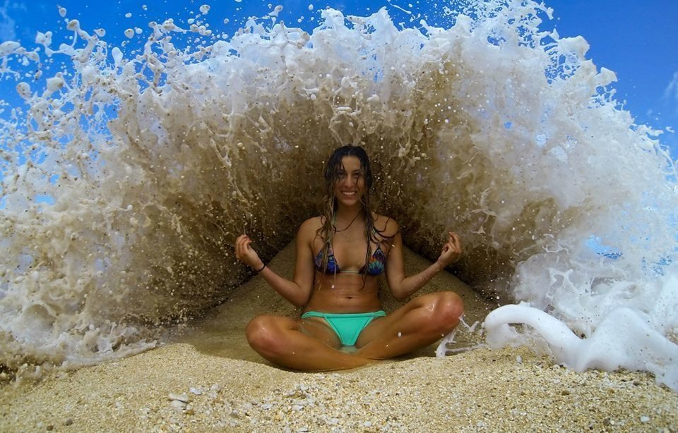 24-water-splash-perfectly-timed-photo