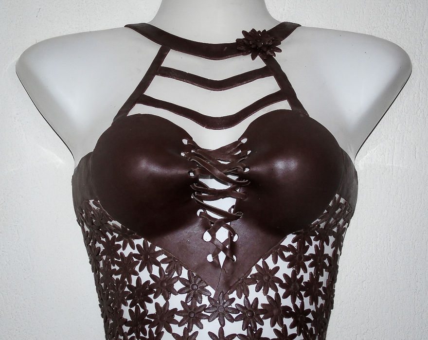 chocolate-dress-1