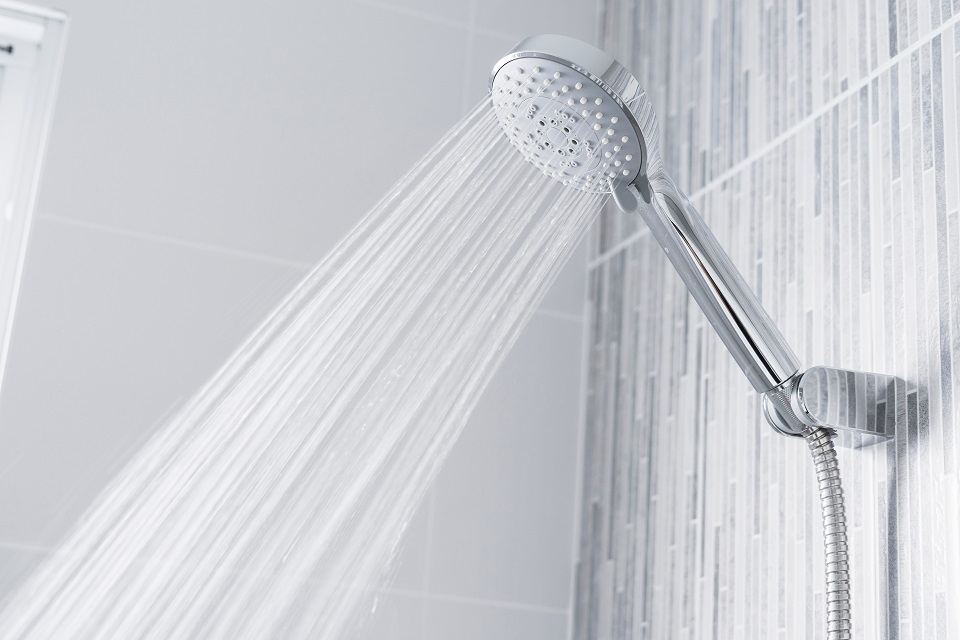 12 Things Most People Do in the Shower, But They Shouldn’t – Page 2